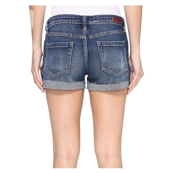 BlankNYC The Fulton $68  Womens Denim Short Light Wash Size 25 NWT - Picture 2 of 4